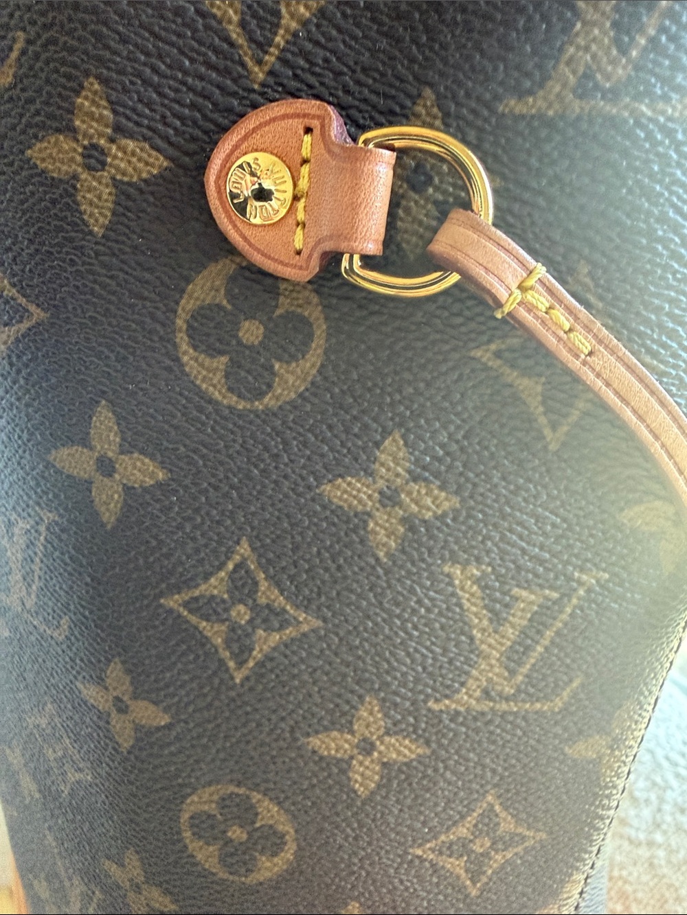 Authentic Louis Vuitton Neverfull MM Monogram Tote - Picture 7 of 14